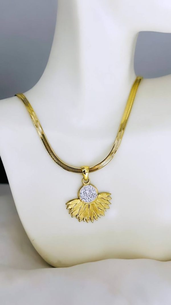 Sunflower Necklace